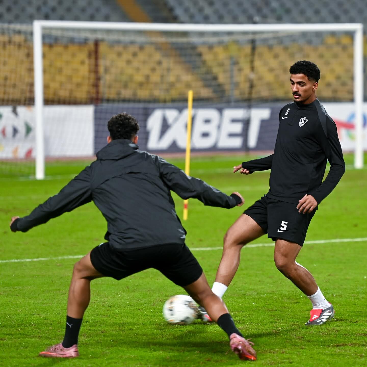 14 صورة ترصد كواليس مران الزمالك استعدادا لمواجهة المصري