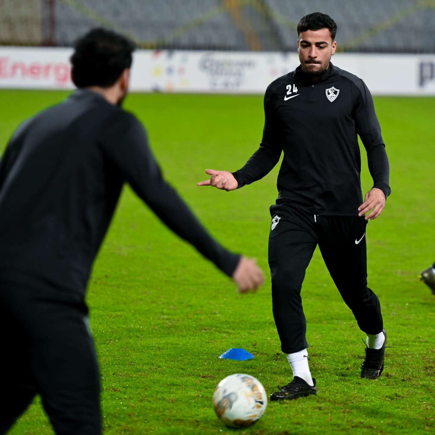 14 صورة ترصد كواليس مران الزمالك استعدادا لمواجهة المصري