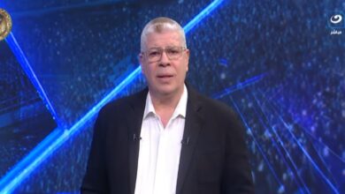 شوبير يوضح حقيقة معاقبة لاعب الزمالك بعد مباراة المصري