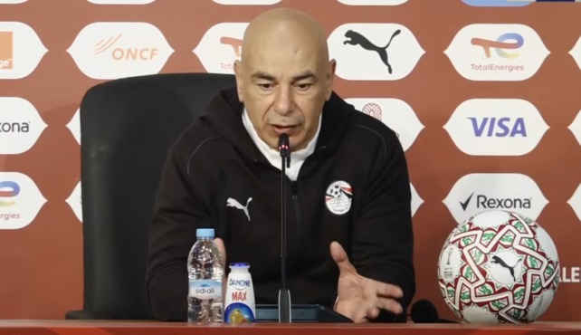 صحفي مغربي يصدم حسام حسن بسبب احتفاله ضد الجماهير ورد صاعق 1 صحفي مغربي يصدم حسام حسن بسبب احتفاله ضد الجماهير ورد صاعق