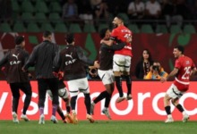 منتخب مصر يكشف كواليس إصابة حمدي وتريزيجيه ولقطة حسام حسن وتصريحات صلاح المُثيرة للجدل! فيديو 3 منتخب مصر يكشف كواليس إصابة حمدي وتريزيجيه ولقطة حسام حسن وتصريحات صلاح المُثيرة للجدل! فيديو