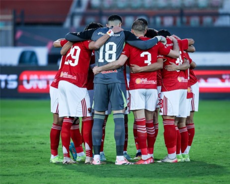 خبر مفاجئ لجماهير الأهلي بشأن رغبة نجم الفريق في الرحيل! فيديو 1 خبر مفاجئ لجماهير الأهلي بشأن رغبة نجم الفريق في الرحيل! فيديو