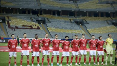 لاعب الأهلي يُشعل أزمة داخل النادي ويتمسك بشروطه للرحيل