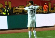 مصطفى شلبي يحصد جائزة أفضل لاعب في مباراة البنك الأهلي أمام الأهلي- صورة