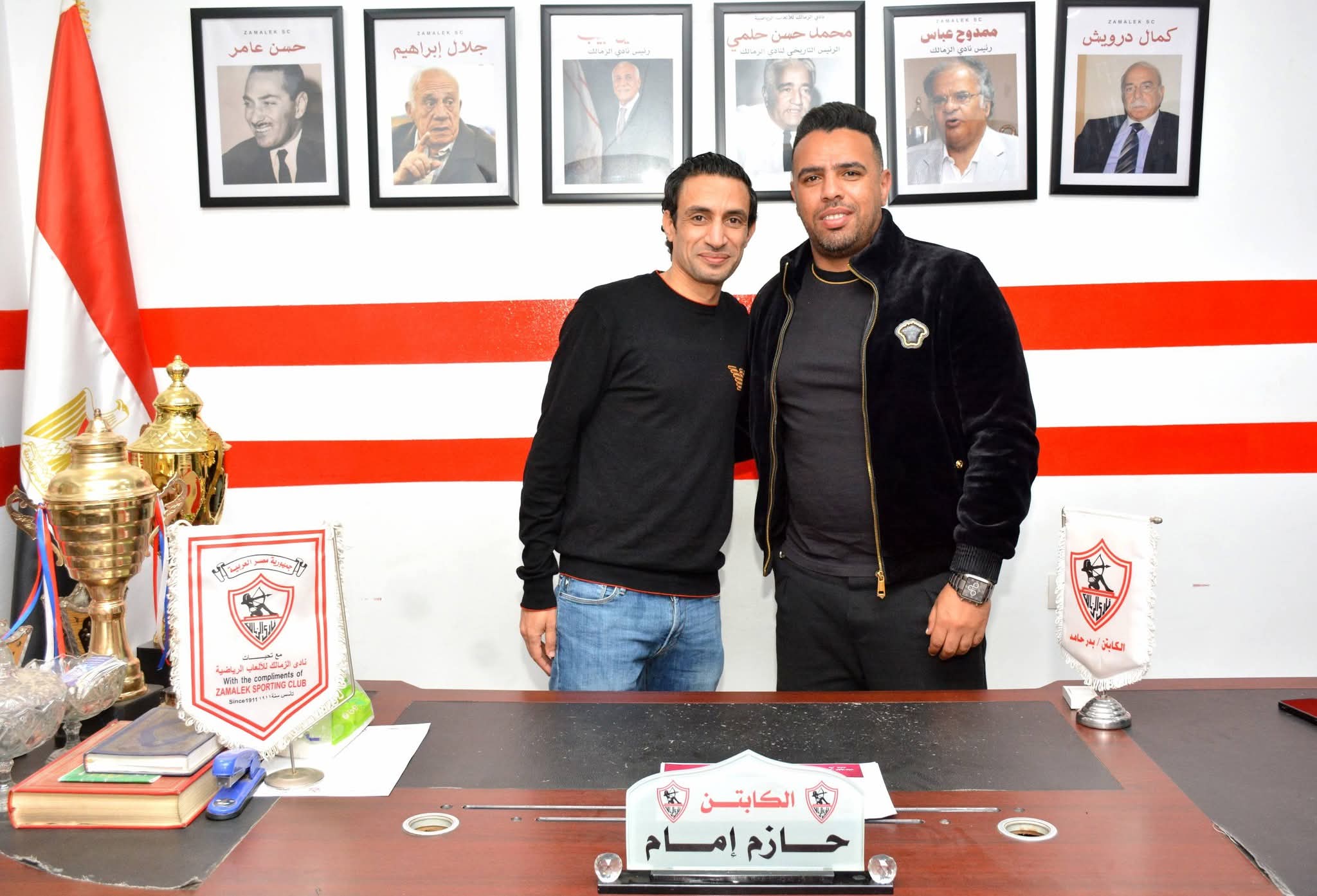 أيمن حفني يتسلم مهام عمله في الزمالك-صورة