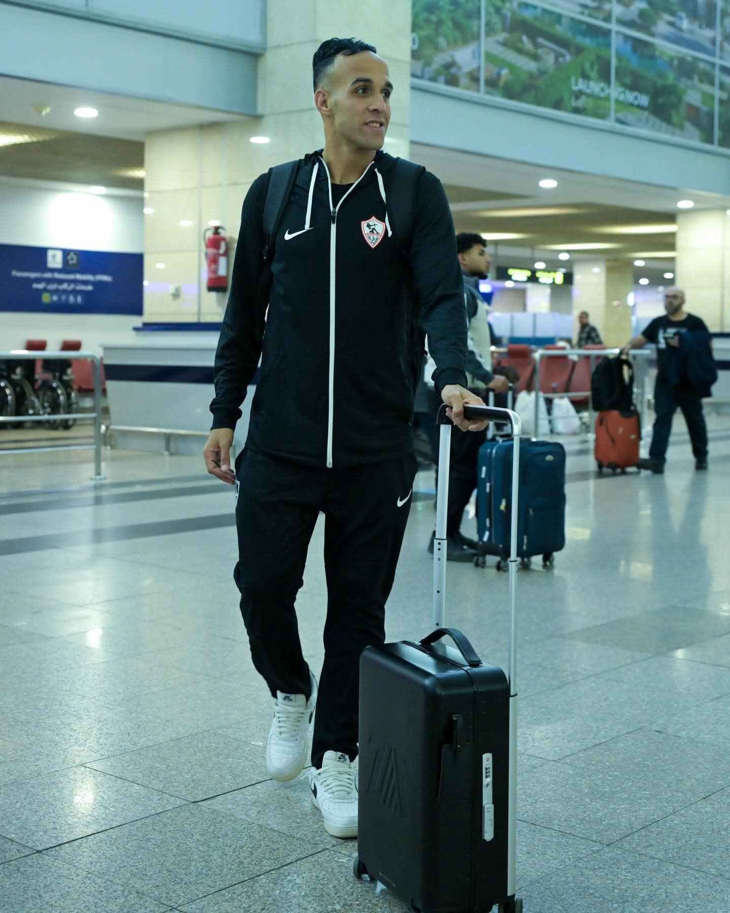 الزمالك يغادر القاهرة متجها لزامبيا لمواجهة زيسكو في الكونفدرالية-صورة