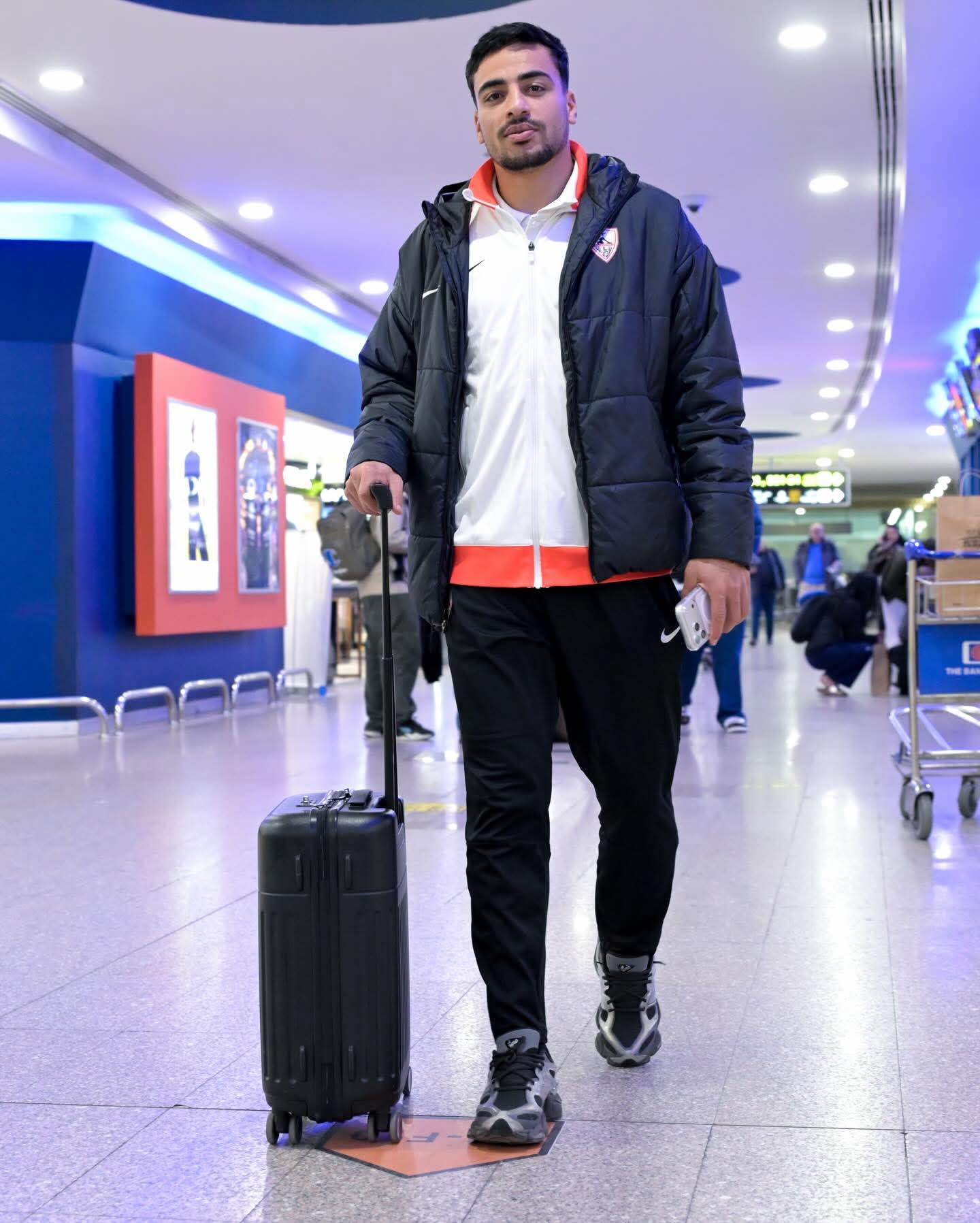 الزمالك يغادر القاهرة متجها لزامبيا لمواجهة زيسكو في الكونفدرالية-صورة