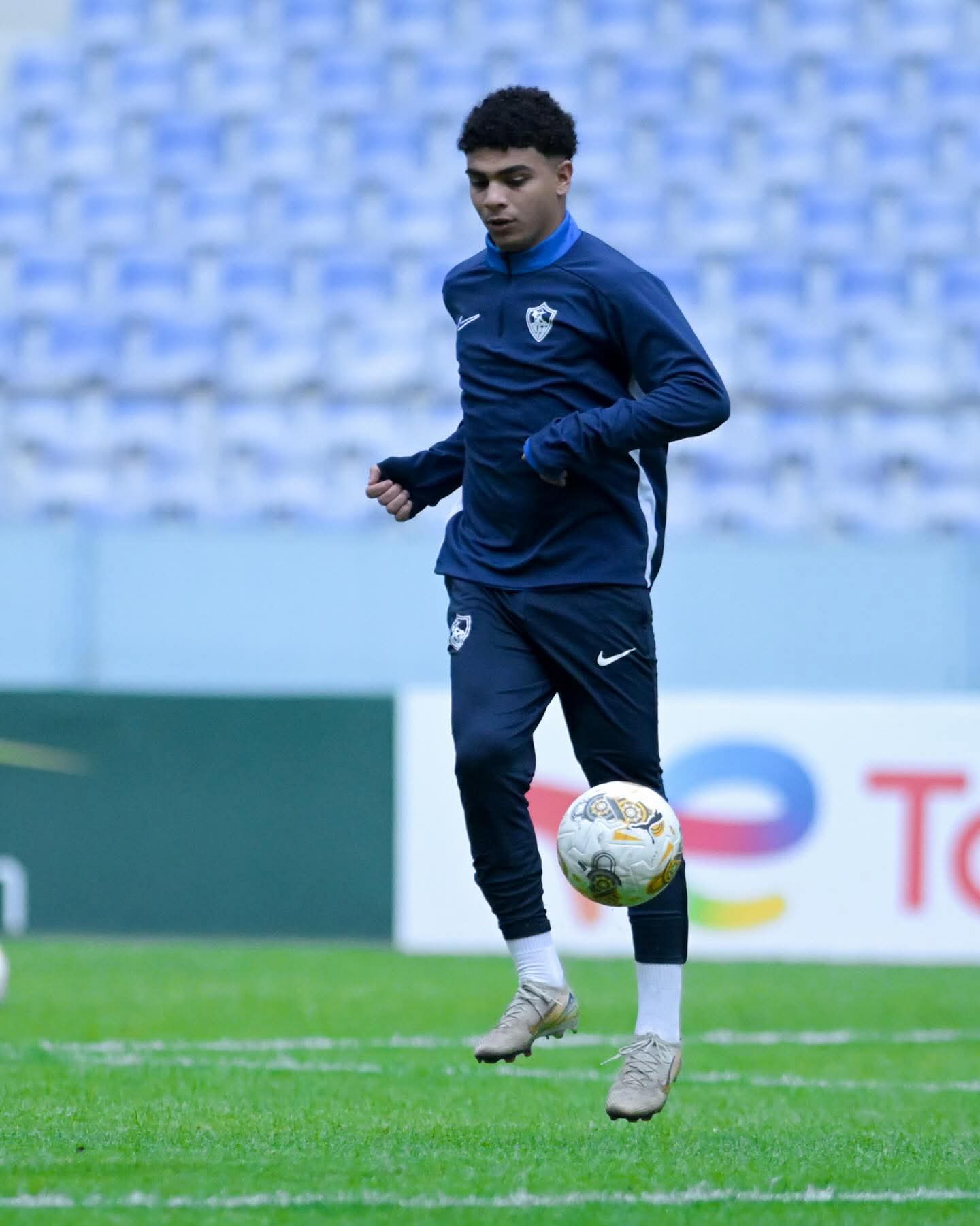 12 صورة ترصد كواليس مران الزمالك في زامبيا استعدادا لمواجهة زيسكو