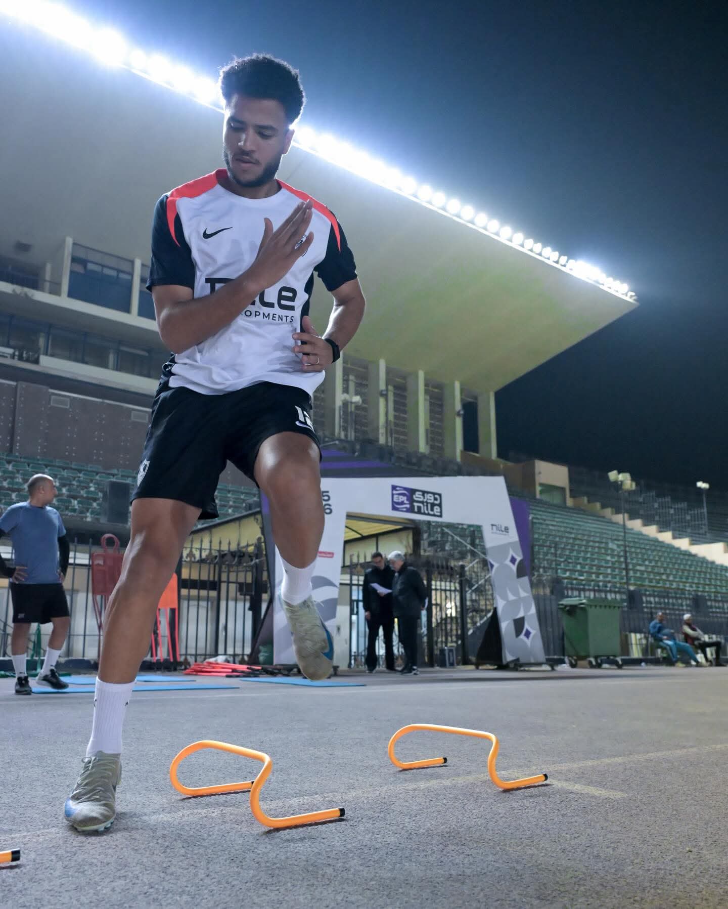 بمشاركة عبدالله السعيد.. 12 صور ترصد كواليس مران مستبعدي الزمالك اليوم قبل مواجهة سموحة