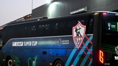 الزمالك يصل ستاد السويس لمواجهة المصري في الكونفدرالية