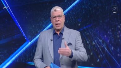 شوبير يوضح مستقبل "كامويش" مع الأهلي