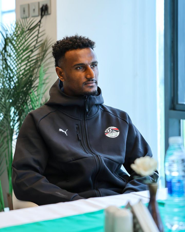 أول ظهور لهيثم حسن.. من كواليس حفل الاستقبال "التوأم" للوافد الجديد في معسكر المنتخب الوطني – صورة