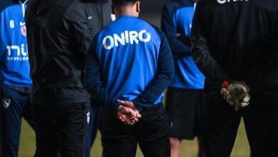 عين معتمد جمال لا تنام.. توجيهات "مستمرة" وتدريبات بدنية شاقة للاعبي الزمالك قبل موقعة إنبي