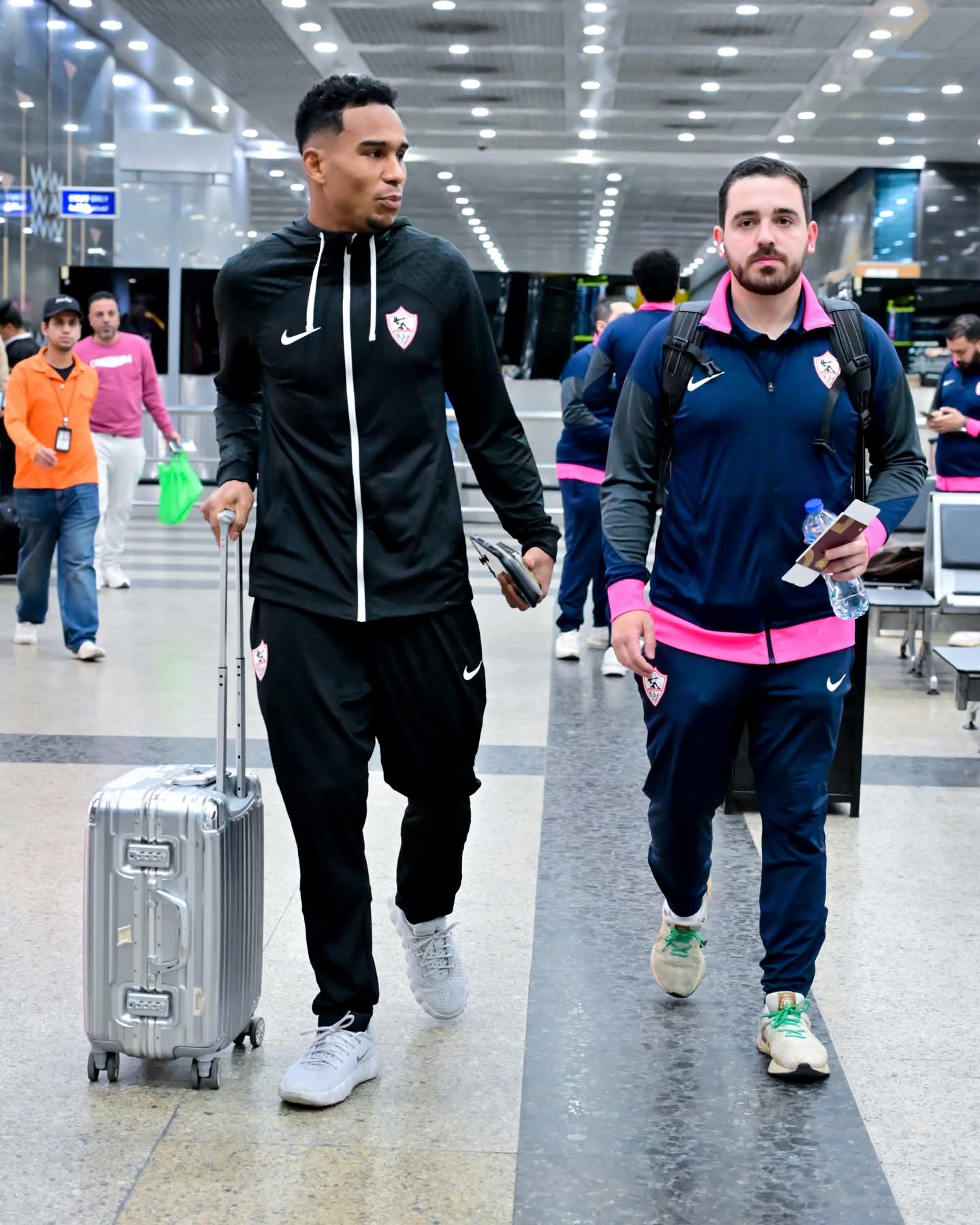 الزمالك يغادر القاهرة لمواجهة أوتوهو الكونغولي في الكونفدرالية-صورة