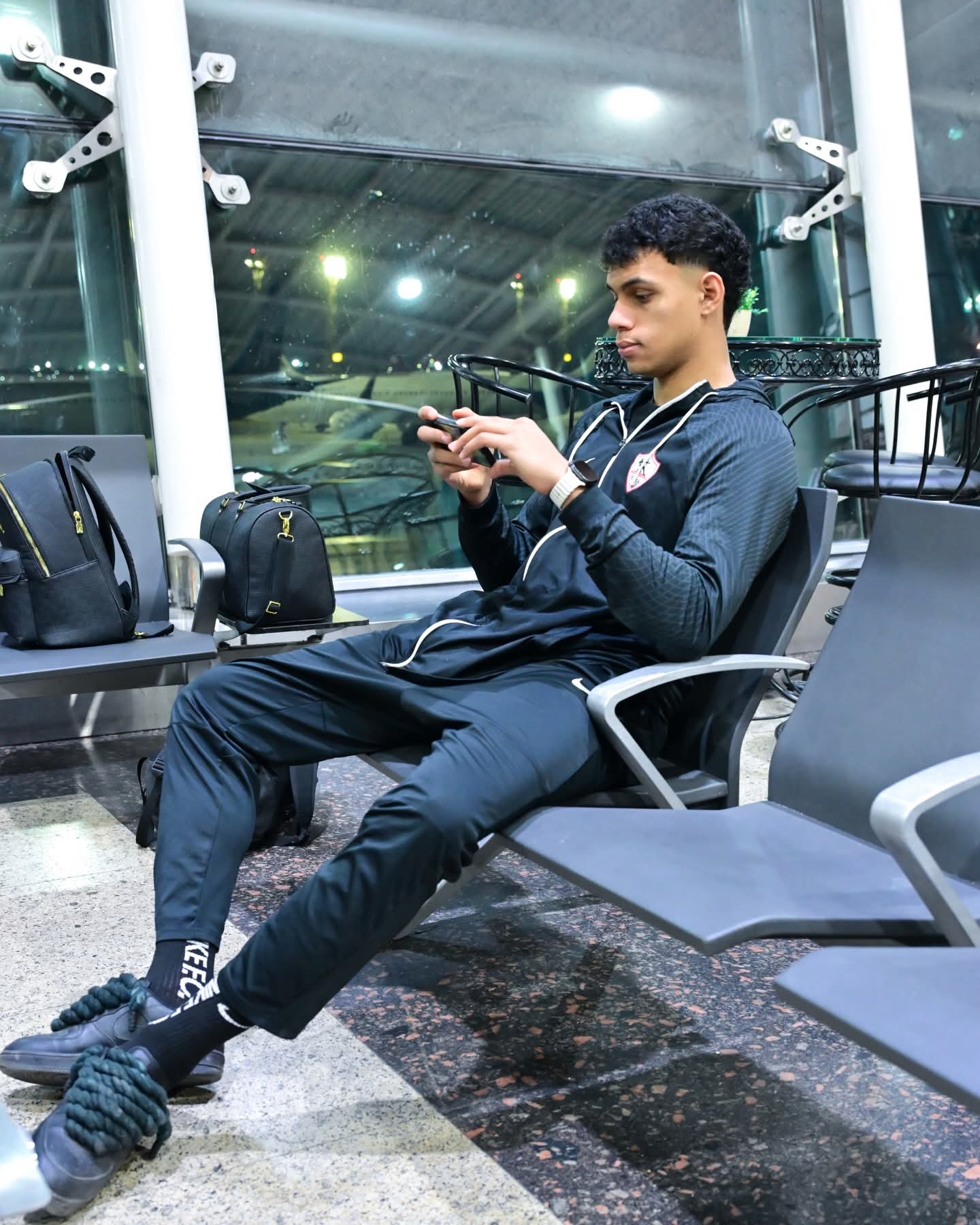 الزمالك يغادر القاهرة لمواجهة أوتوهو الكونغولي في الكونفدرالية-صورة