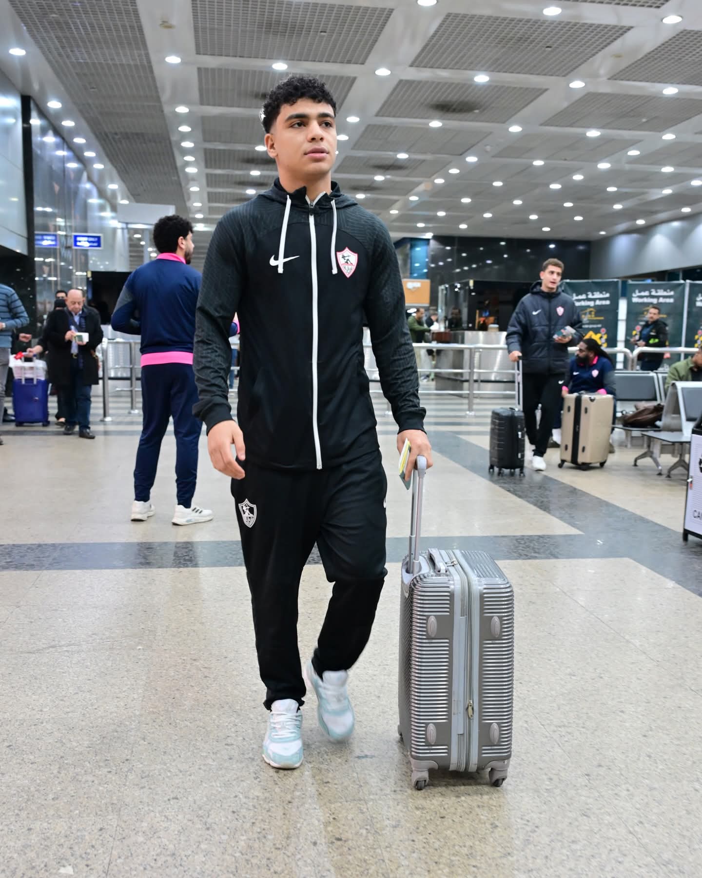 الزمالك يغادر القاهرة لمواجهة أوتوهو الكونغولي في الكونفدرالية-صورة