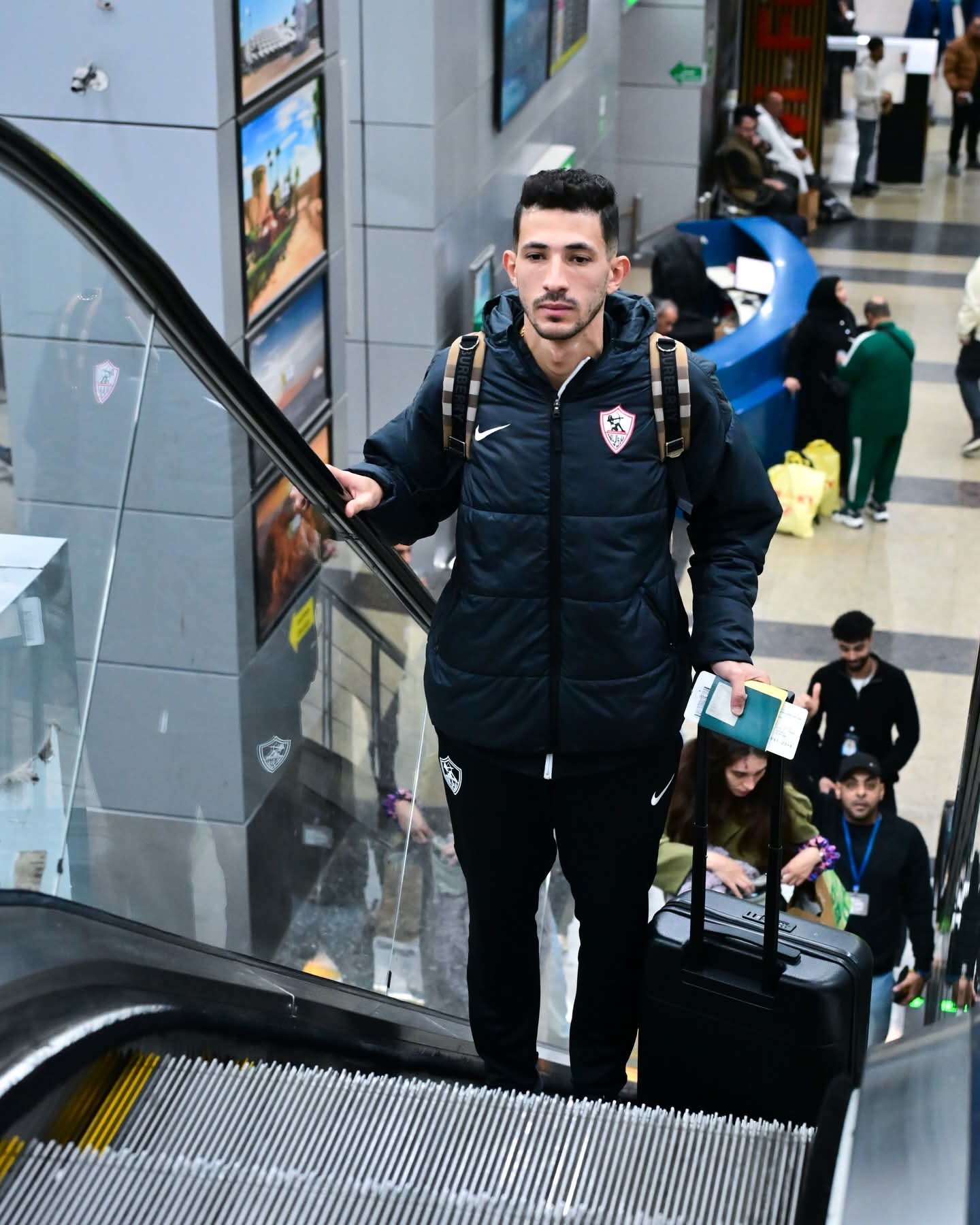 الزمالك يغادر القاهرة لمواجهة أوتوهو الكونغولي في الكونفدرالية-صورة