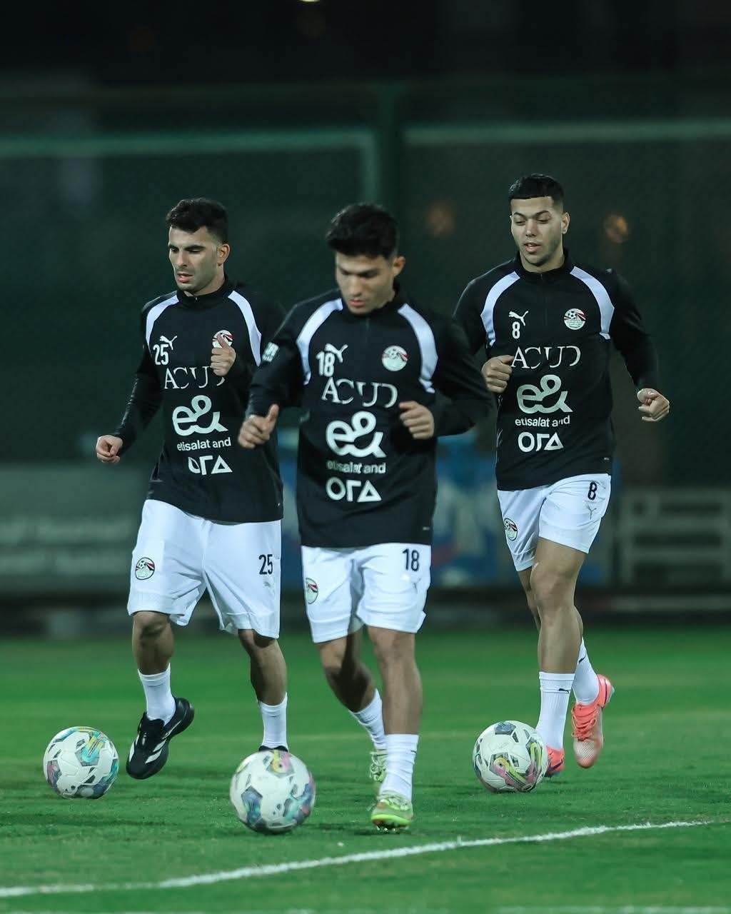 منتخب مصر يخوض أولى تدريباته استعدادًا لوديتي السعودية وإسبانيا - صورة 6 منتخب مصر يخوض أولى تدريباته استعدادًا لوديتي السعودية وإسبانيا - صورة