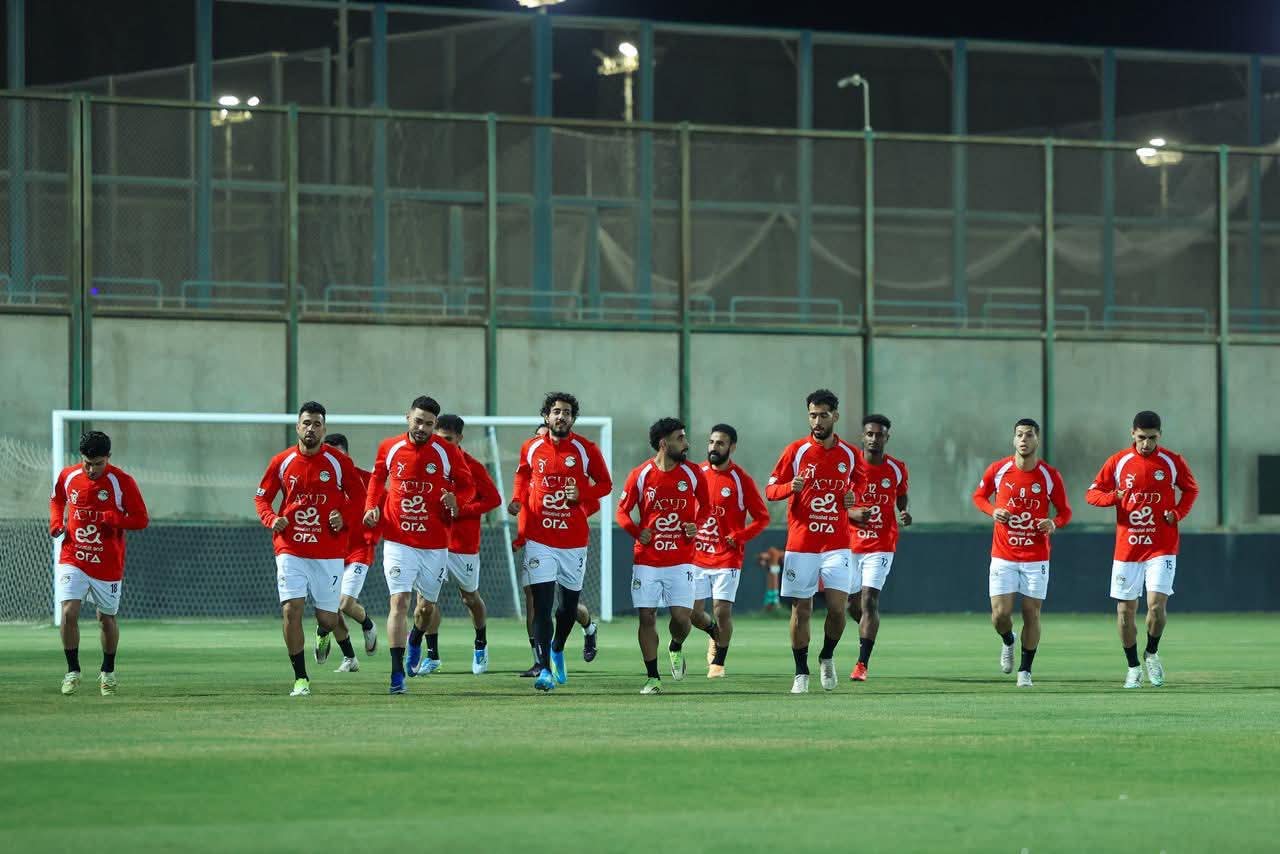 بمشاركة لاعبي الزمالك.. تفاصيل مران منتخب مصر استعدادا لوديتي السعودية وإسبانيا- صورة