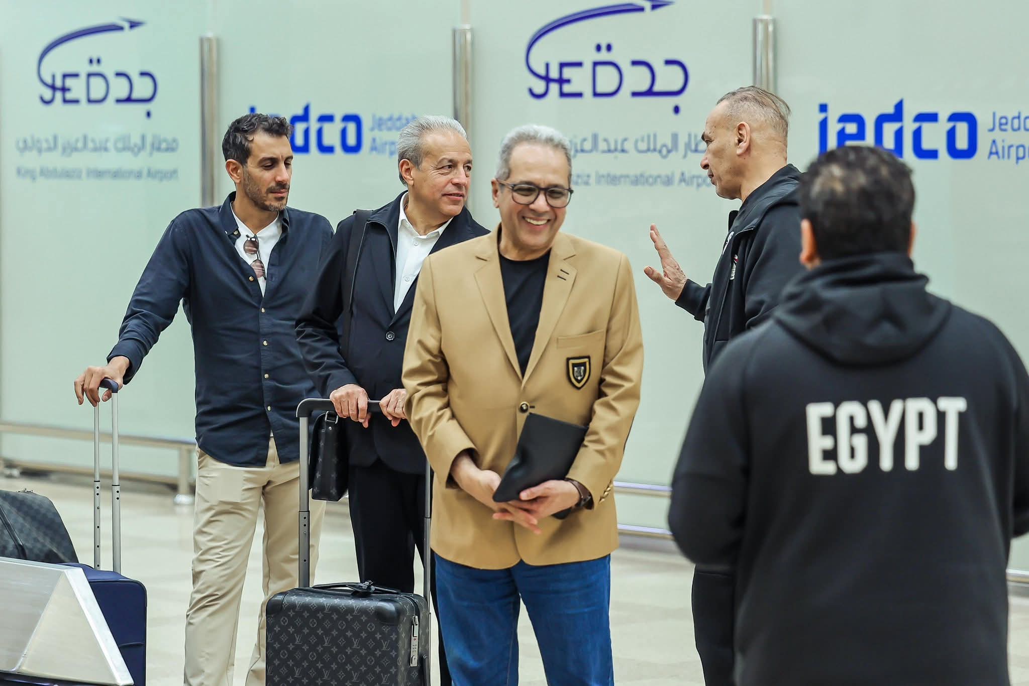 بعثة منتخب مصر تصل جدة استعداداً لمواجهة السعودية ودياً - صورة