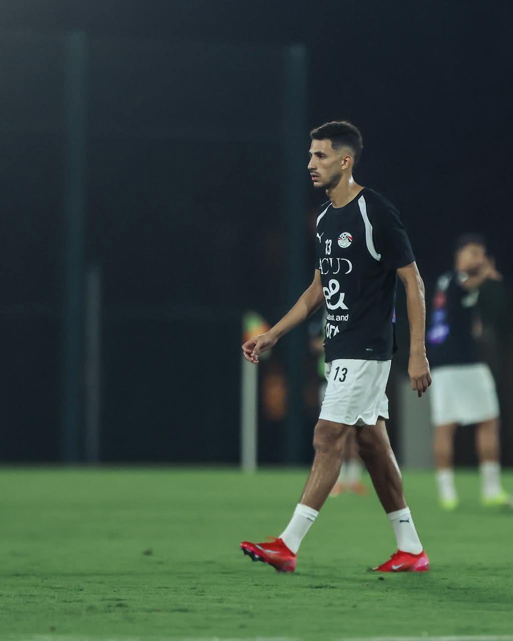 15 صورة توضح كواليس تدريبات منتخب مصر في جدة استعدادًا لمواجهة السعودية 13 15 صورة توضح كواليس تدريبات منتخب مصر في جدة استعدادًا لمواجهة السعودية