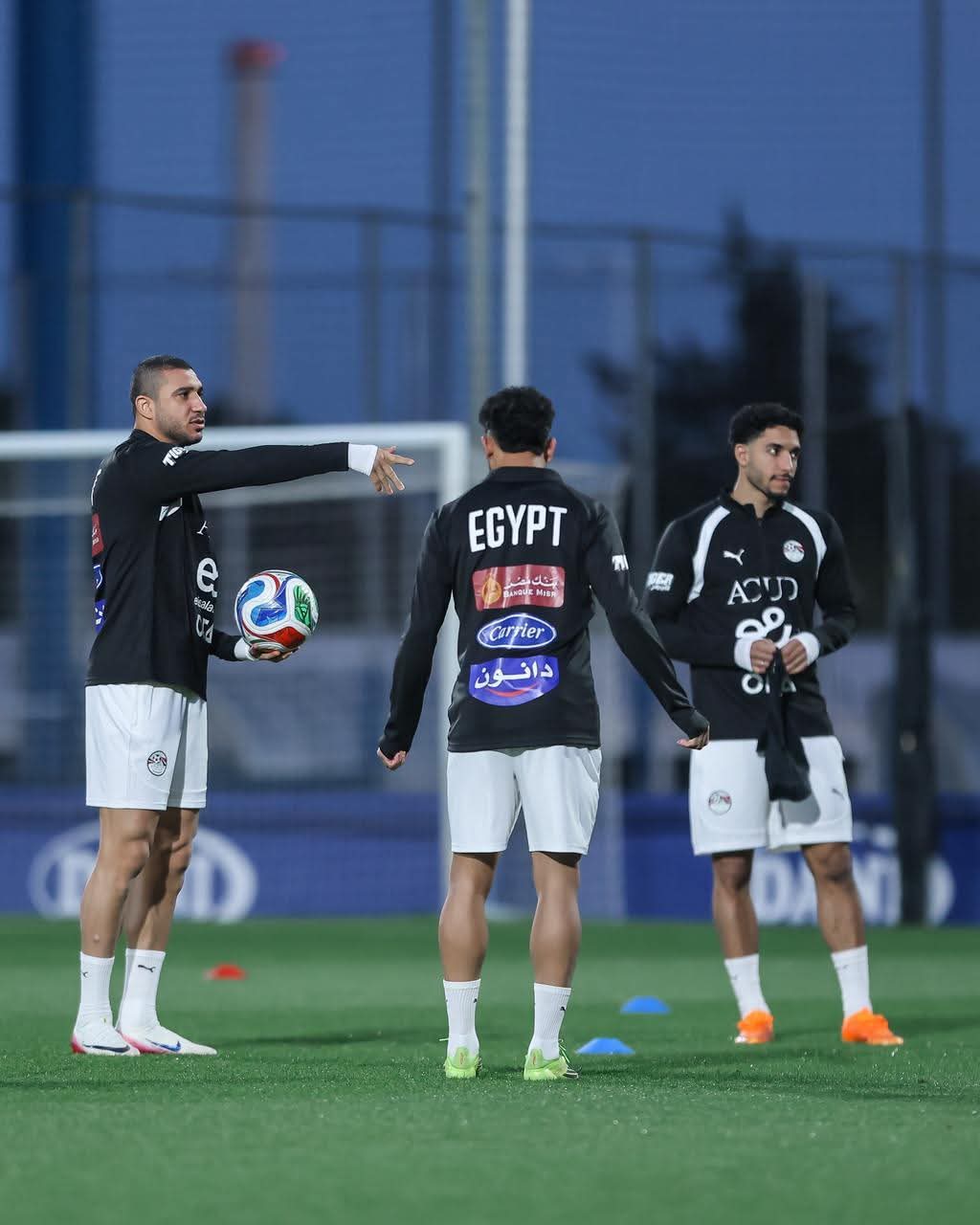 تفاصيل مران منتخب مصر استعدادا لمواجهة إسبانيا - صورة 16 تفاصيل مران منتخب مصر استعدادا لمواجهة إسبانيا - صورة