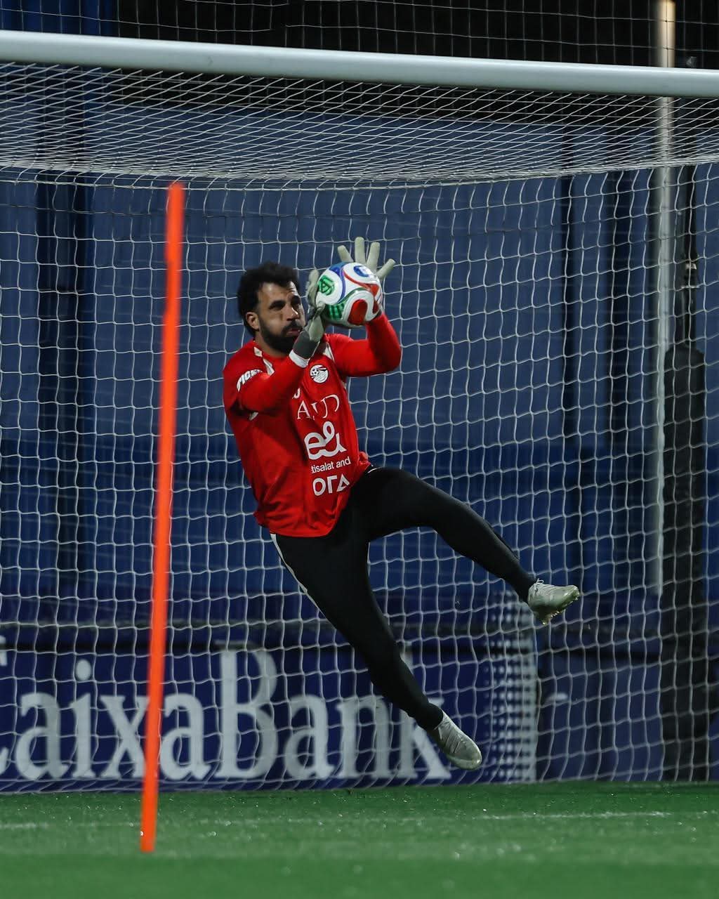 تفاصيل المران التدريبي لمنتخب مصر استعدادا لمواجهة إسبانيا - صورة 7 تفاصيل مران منتخب مصر استعدادا لمواجهة إسبانيا - صورة