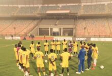 في أجواء ترابيه .. أوتوهو الكونغولي يُجري مرانه الأساسي على ستاد القاهرة استعدادًا للزمالك