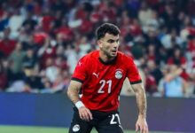 خاص.. كواليس رفض الزمالك عرض "نيوم" لبيع زيزو.. وحقيقة "فخ" الشرط الجزائي