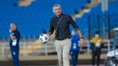 مفاجأة مدوية.. كارتيرون يفتح باب رحيل بن شرقي من الأهلي وعودة صادمة للمغرب تقترب!