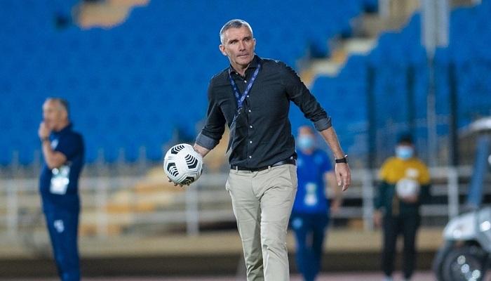 مفاجأة مدوية.. كارتيرون يفتح باب رحيل بن شرقي من الأهلي وعودة صادمة للمغرب تقترب! 1 مفاجأة مدوية.. كارتيرون يفتح باب رحيل بن شرقي من الأهلي وعودة صادمة للمغرب تقترب!