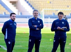 خطة العبور للنهائي.. معتمد جمال يرسم طريق الزمالك لتجاوز شباب بلوزداد في القاهرة