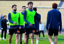 لاعب الزمالك يرفع شعار التحدي قبل موقعة شباب بلوزداد: الأبيض لا يهاب أحد 2 لاعب الزمالك يرفع شعار التحدي قبل موقعة شباب بلوزداد: الأبيض لا يهاب أحد