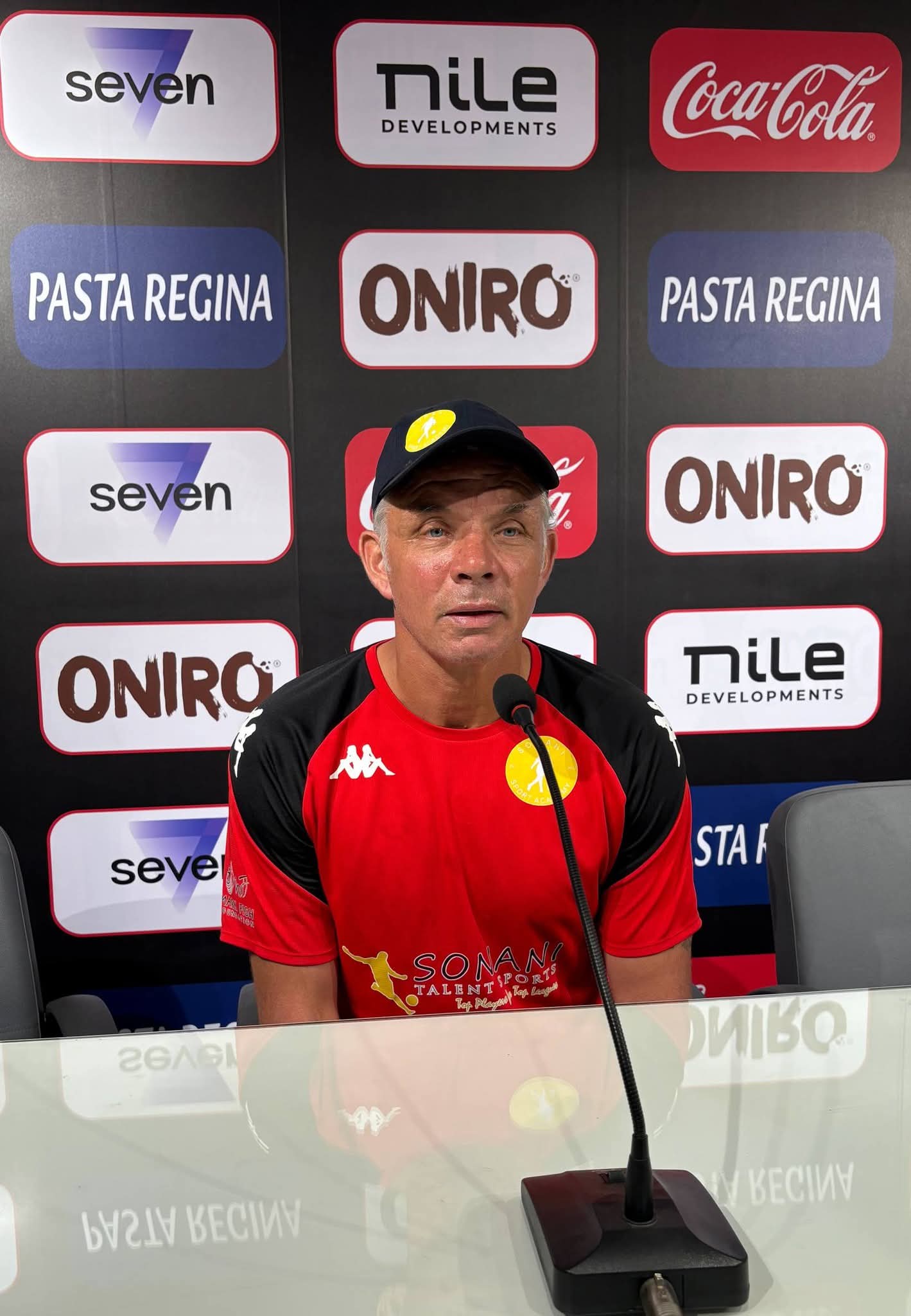 تعاون كروي في ميت عقبة.. نجم جنوب إفريقيا ضيفاً على قطاعات الكرة بنادي الزمالك- صورة