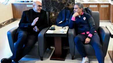 قبل مواجهة بلوزداد.. هشام نصر يساند الزمالك في مرانه الأول بالجزائر