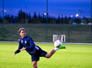 تشخيص إصابة بيزيرا النهائي بعد الفوز على شباب بلوزداد في الكونفدرالية