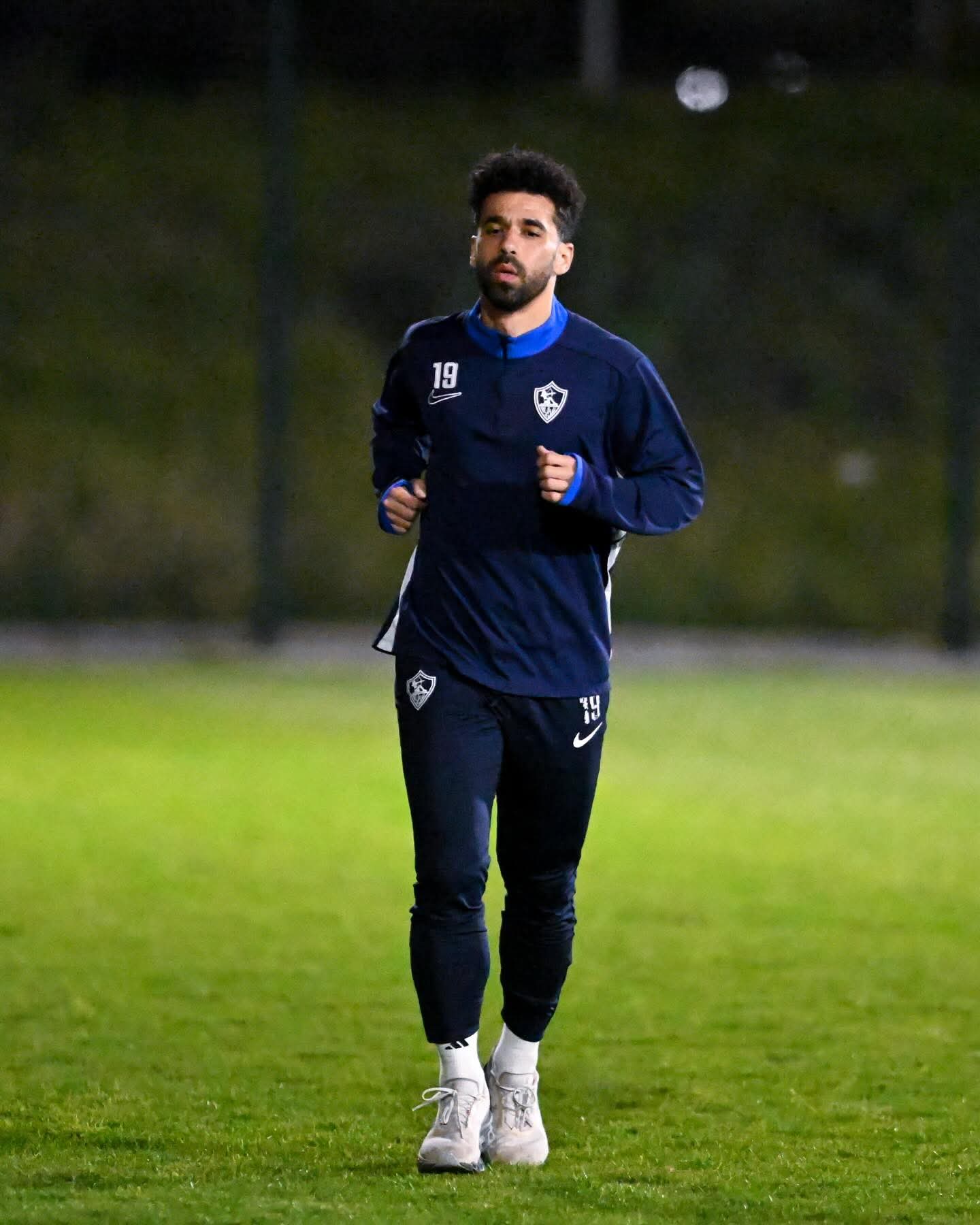 20 صورة توضح كواليس المران الأول للزمالك في الجزائر استعدادا لمواجهة بلوزداد