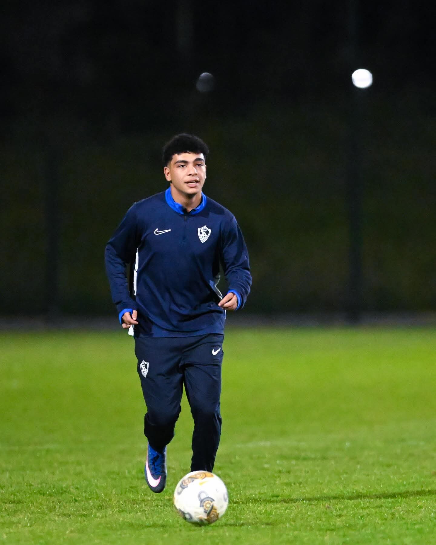 20 صورة توضح كواليس المران الأول للزمالك في الجزائر استعدادا لمواجهة بلوزداد