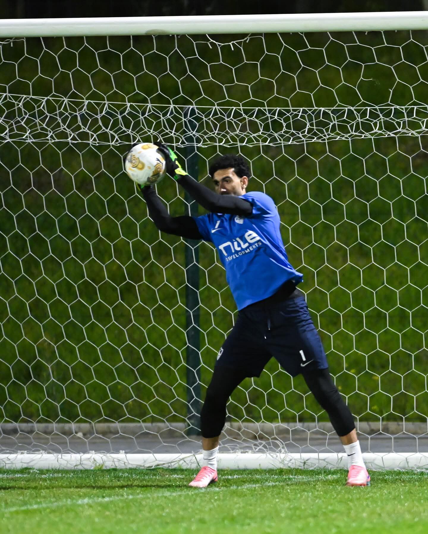 17 صورة ترصد تفاصيل مران الزمالك استعدادا لمواجهة بلوزداد في الكونفدرالية 12 17 صورة ترصد تفاصيل مران الزمالك استعدادا لمواجهة بلوزداد في الكونفدرالية