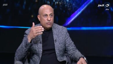 طارق مصطفى يفجر مفاجأة بشأن بطل الدوري: "هذا الفريق سيخرج من المنافسة في حالة واحدة فقط!"