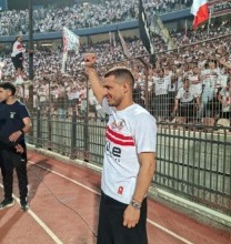 جماهير الزمالك تُكرم طارق حامد في ليلة التأهل لنهائي الكونفدرالية- صورة