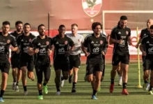 الأهلي يحسم موقفه من التجديد لثلاثي الفريق!!