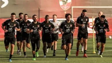 الأهلي يحسم موقفه من التجديد لثلاثي الفريق!!