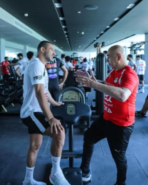 تدريبات بدنية لمنتخب مصر استعداداً لودية روسيا - صورة