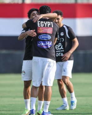 منتخب مصر يواصل استعداداته لودية روسيا بمشاركة الثنائي المحترف - صورة 4 منتخب مصر يواصل استعداداته لودية روسيا بمشاركة الثنائي المحترف - صورة