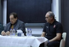 تفاصيل جلسة أبو العينين مع لاعبي سيراميكا قبل مواجهة الزمالك في الدوري- صورة 2 تفاصيل جلسة أبو العينين مع لاعبي سيراميكا قبل مواجهة الزمالك في الدوري- صورة