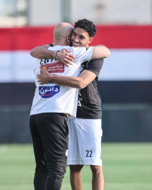 مرموش وحمزة ينضمان لصفوف منتخب مصر قبل الموقعة الكبرى 1 مرموش وحمزة ينضمان لصفوف منتخب مصر قبل الموقعة الكبرى