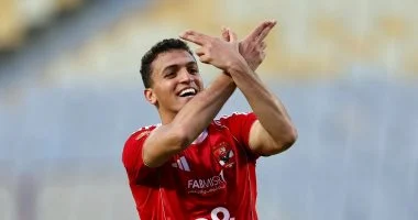 الأهلي يقرر رحيل ثنائي الفريق.. ويتجه لإعارة ياسين مرعي!!