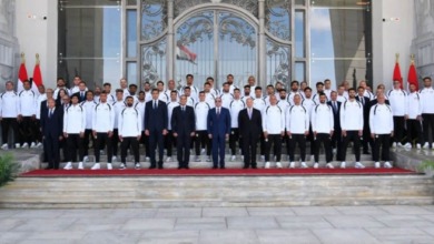 الرئيس السيسي يوجه رسالة تهز الأوساط الرياضية: "احترام الناس أكثر من المكسب".. ويستقبل بعثة منتخب مصر