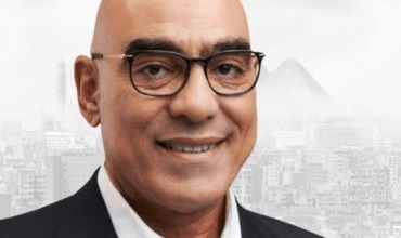 "الصورة لم تكتمل والمفاجأة خلال أيام".. هشام نصر يخرج عن صمته ويوجه رسالة نارية للإعلاميين!